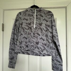 Spyder Women’s Winter Base Layer Quarter Zip - Size Medium